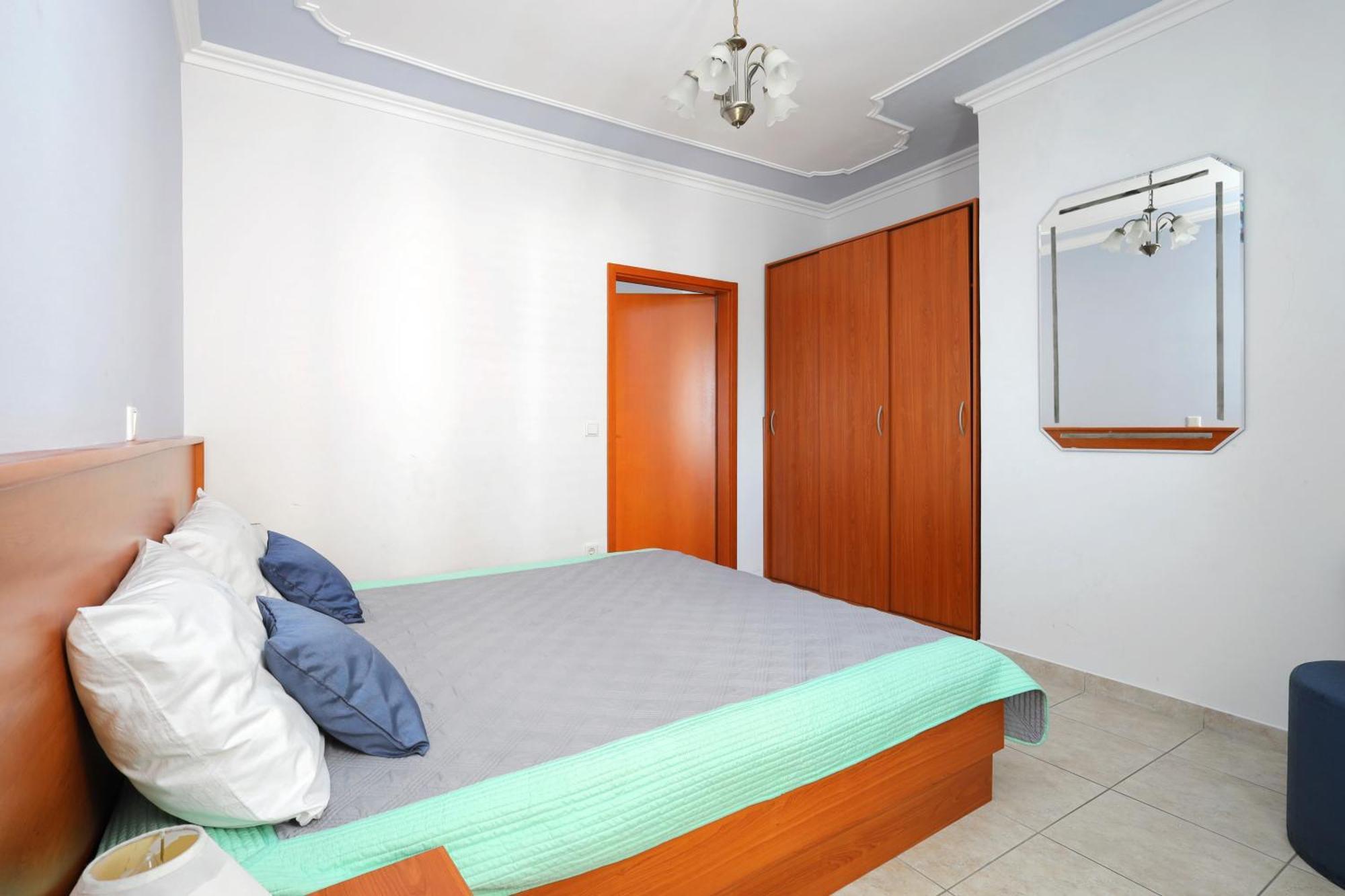 Family Friendly Seaside Apartments Brodarica, Sibenik - 15270 ห้อง รูปภาพ