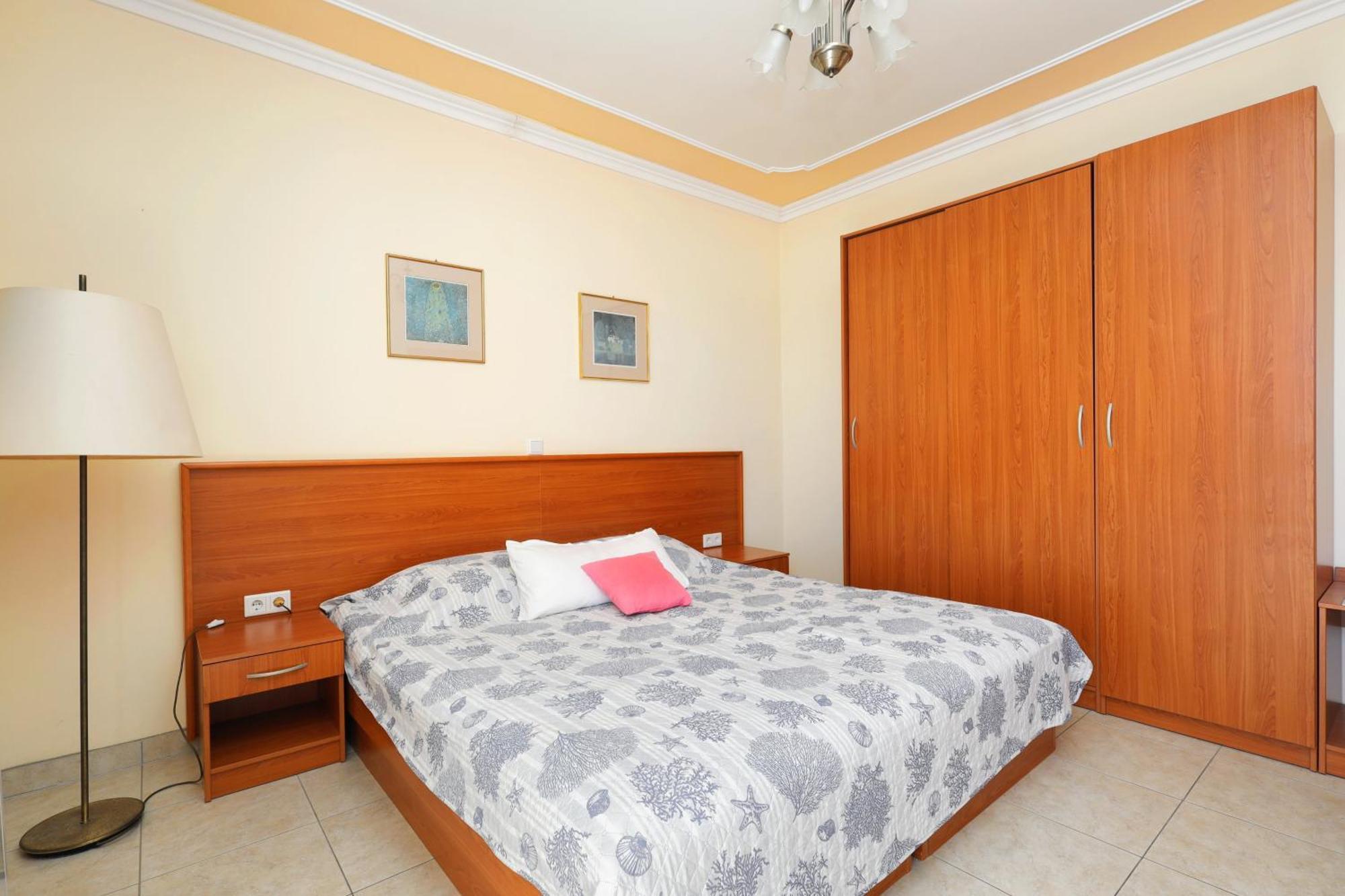 Family Friendly Seaside Apartments Brodarica, Sibenik - 15270 ห้อง รูปภาพ